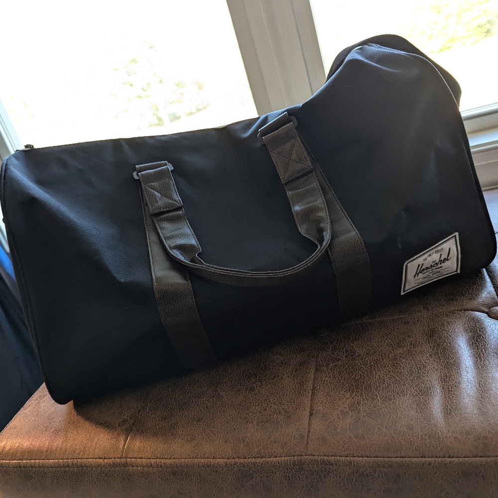 Herschel Supply Company Black Novel Duffel Bag 43L